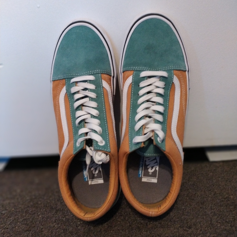 Skateboard Sneakers